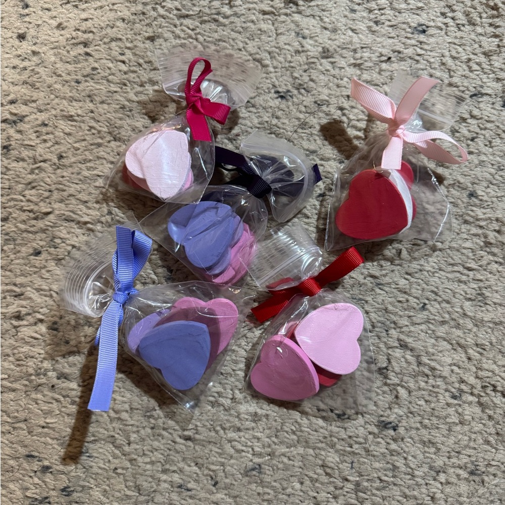 Heart-Shaped Holiday Decor Set - Pink, Purple, Red, White